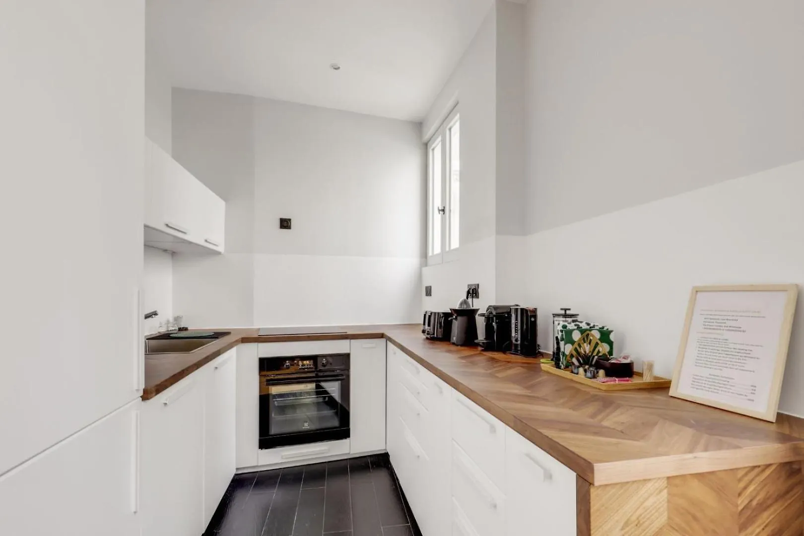 Bluestay 42 - Charmant Duplex A Paris França