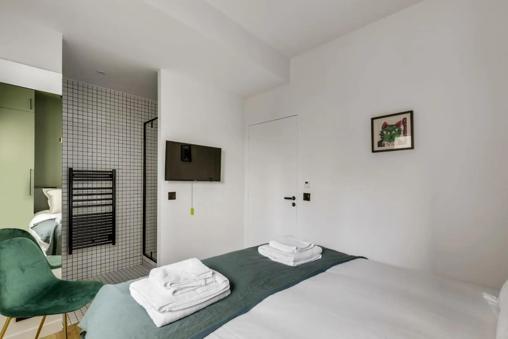 Bluestay 42 - Charmant Duplex A Paris