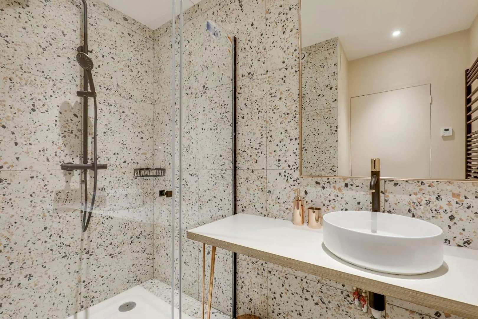 Bluestay 42 - Charmant Duplex A Париж